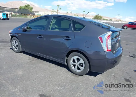 2015 Toyota Prius Two z USA, uszkodzony, nr VIN JTDKN3DU0F0434873